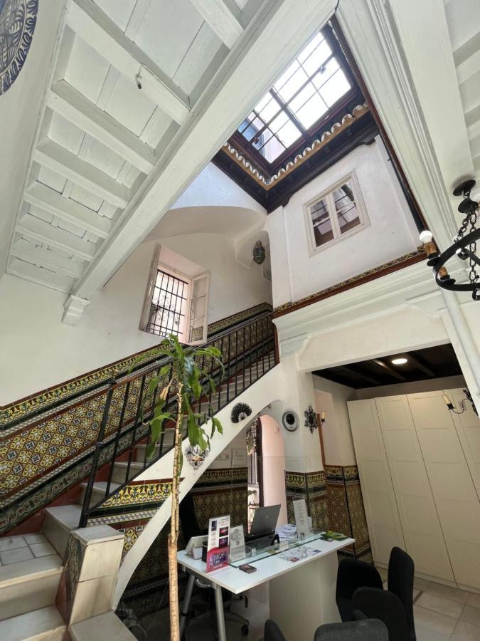 Hostal Atenas Sevilla Exteriör bild