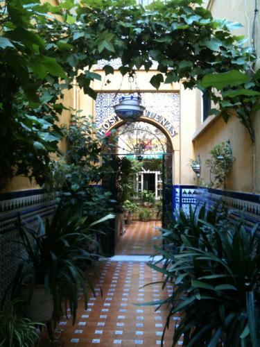 Hostal Atenas Sevilla Exteriör bild